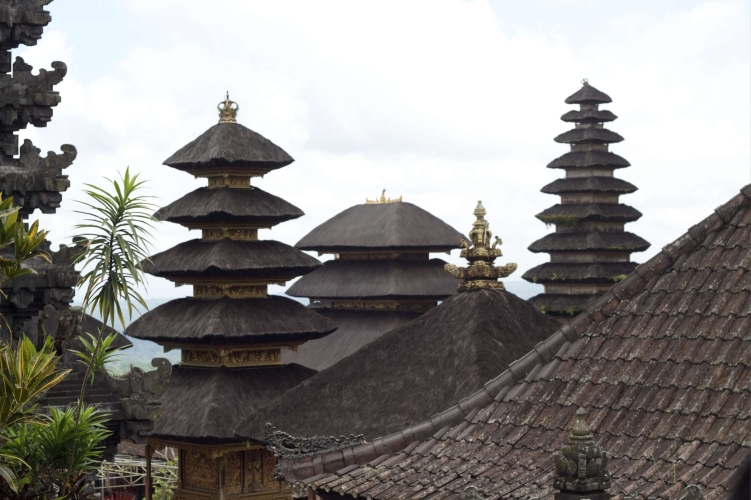 Temples balinais, 2022