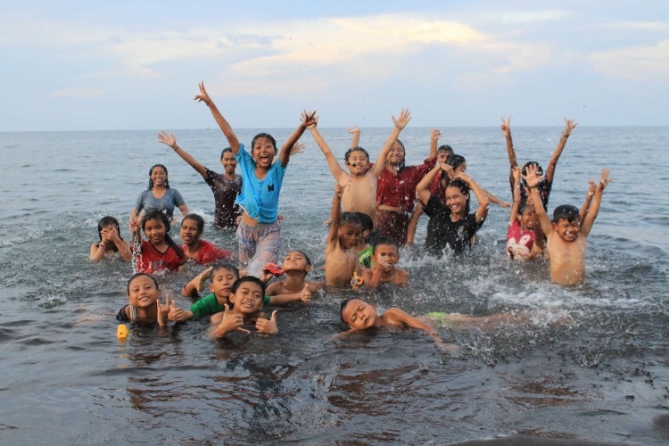 Les enfants de l'orphelinat Narayan Seva